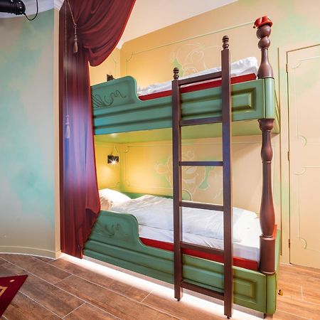 דה פאן Theater Hotel מראה חיצוני תמונה