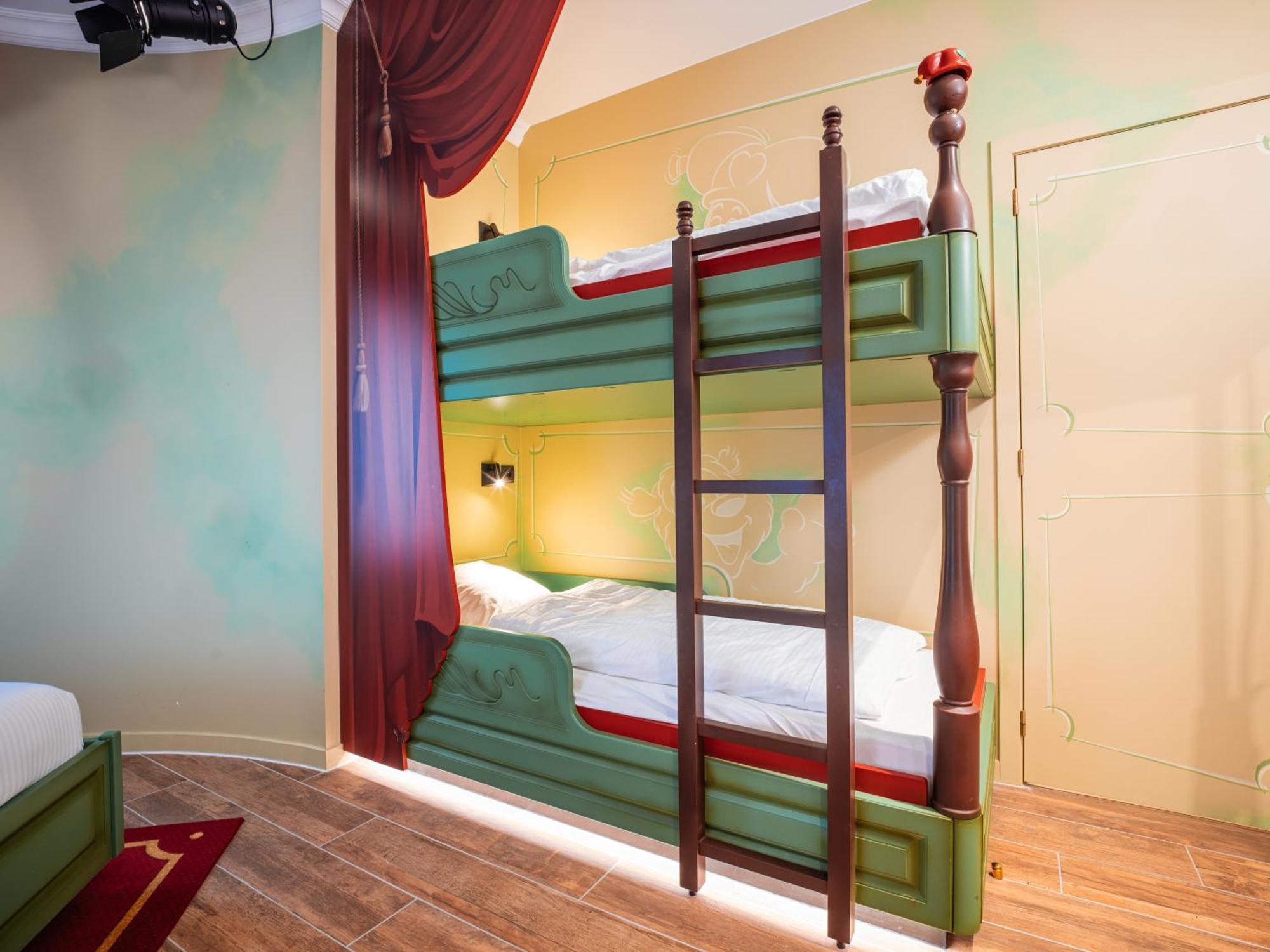 דה פאן Theater Hotel מראה חיצוני תמונה